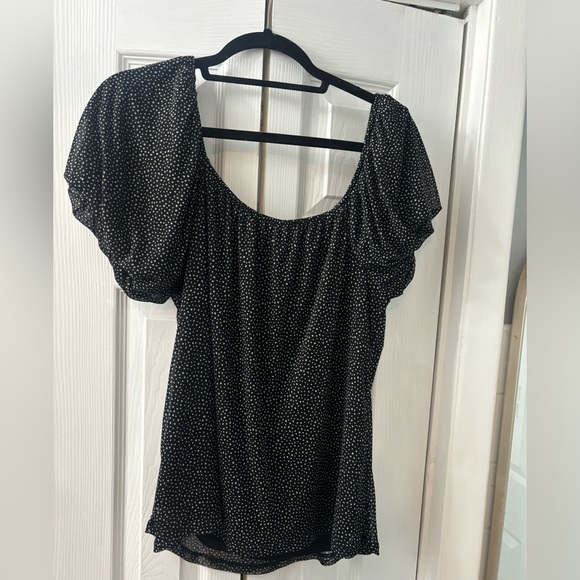 Morgan Taylor Black and White Polka Dot Blouse - Picture 2 of 3